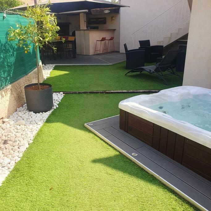 Joli Haut De Villa 3 Chambres Climatise Avec Jacuzzi Μαρινιάν Εξωτερικό φωτογραφία