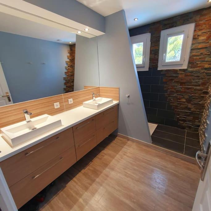 Joli Haut De Villa 3 Chambres Climatise Avec Jacuzzi Μαρινιάν Εξωτερικό φωτογραφία