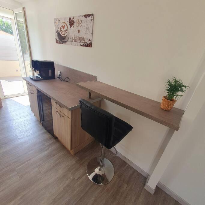 Joli Haut De Villa 3 Chambres Climatise Avec Jacuzzi Μαρινιάν Εξωτερικό φωτογραφία