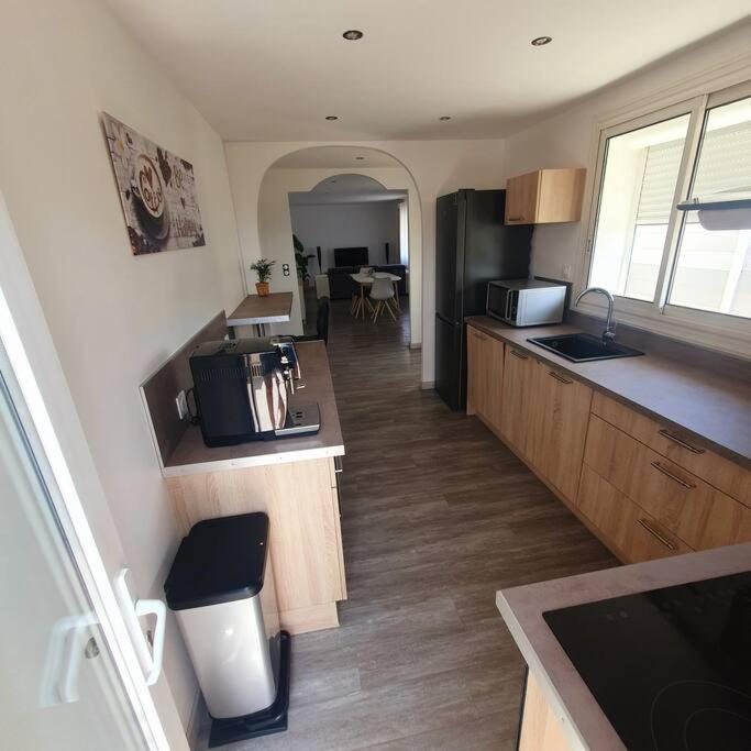 Joli Haut De Villa 3 Chambres Climatise Avec Jacuzzi Μαρινιάν Εξωτερικό φωτογραφία